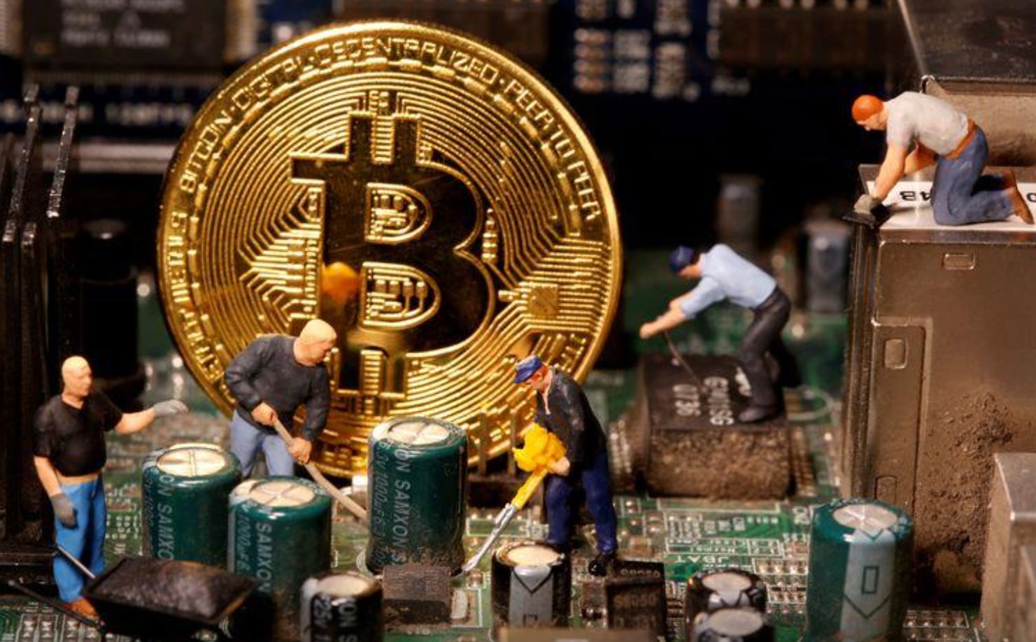 Bitcoin Mining Incentive Structure