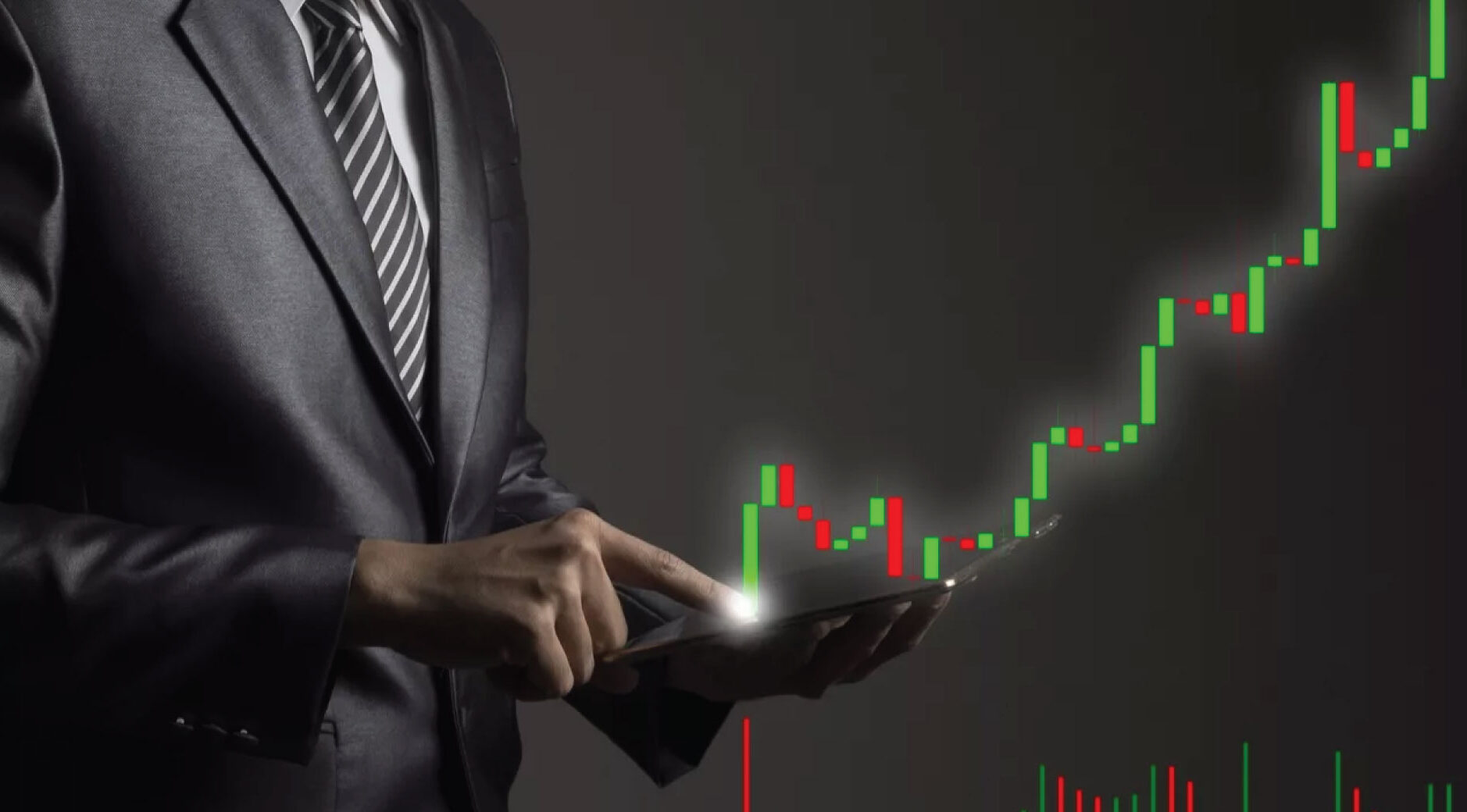 Key Technical Indicators Shaping Bitcoin's Price Action